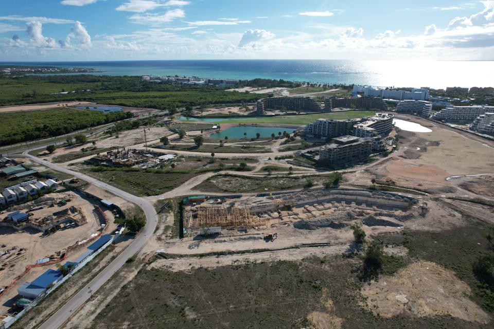 Reef & Golf
